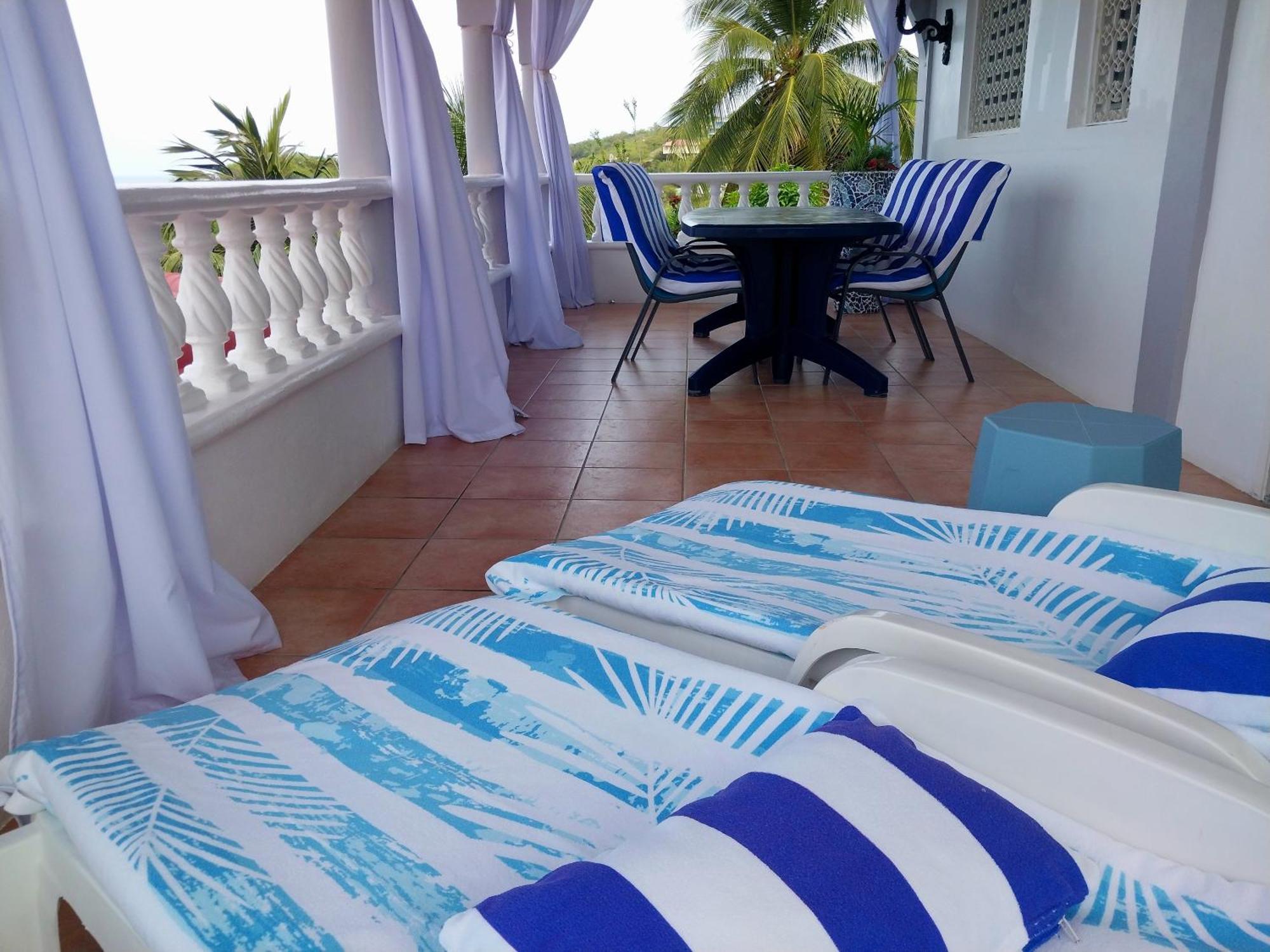 Caribbean Sea View Holiday Apartments Méro Zewnętrze zdjęcie