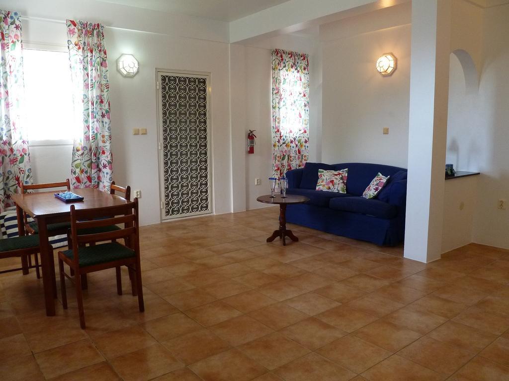 Caribbean Sea View Holiday Apartments Méro Pokój zdjęcie