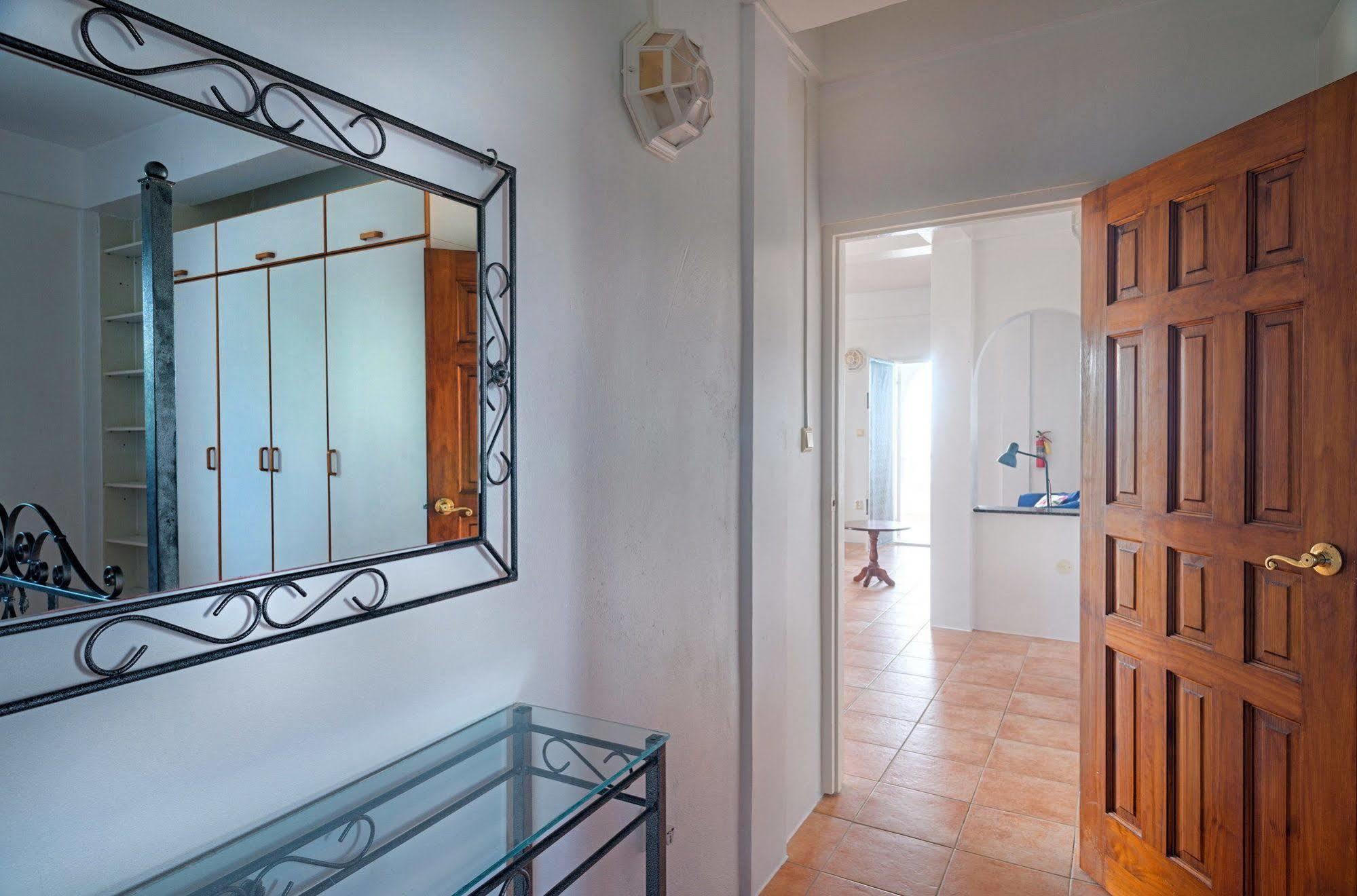 Caribbean Sea View Holiday Apartments Méro Zewnętrze zdjęcie